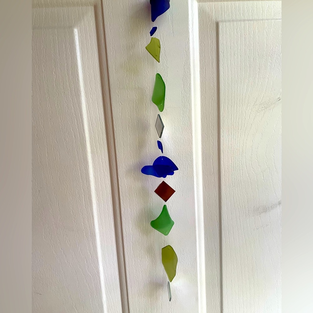 The turtle beach glass light chime